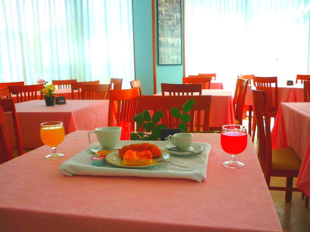 Hotel Maena Rimini Chambre photo